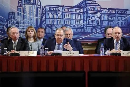 Перспективы дипломатического урегулирования ситуации вокруг Украины: анализ текущей позиции Москвы