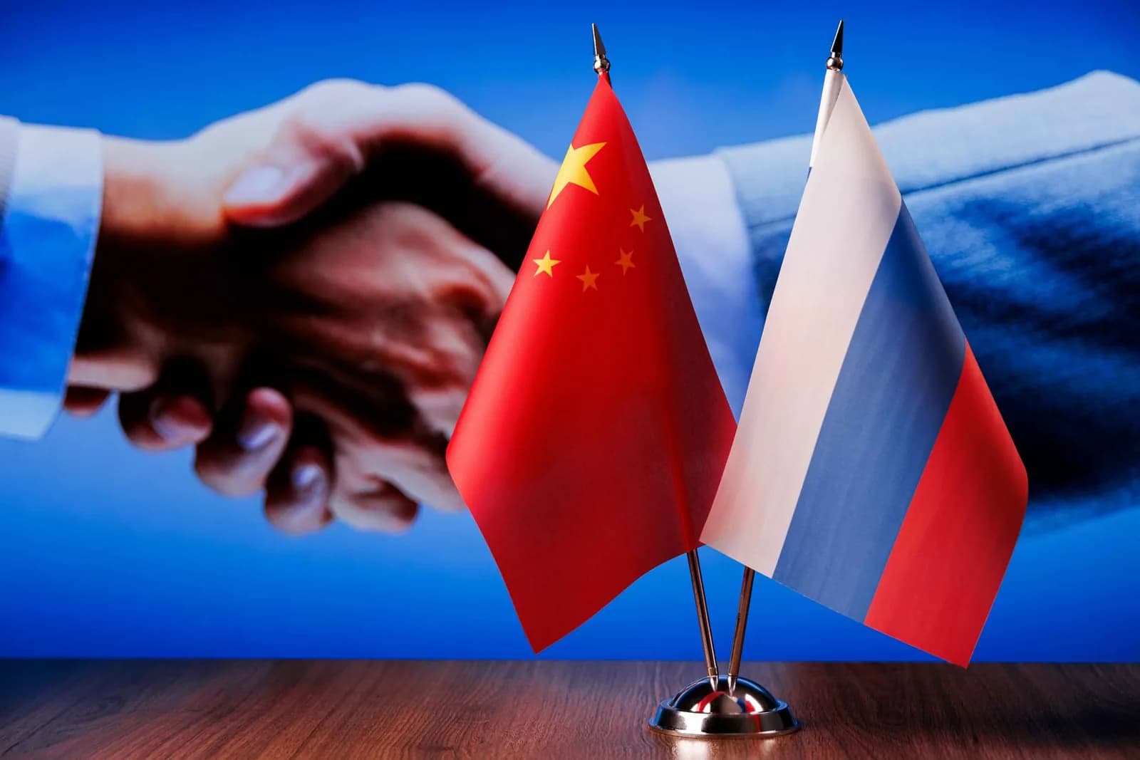 Власти Финляндии обеспокоены укреплением российско-китайского партнерства