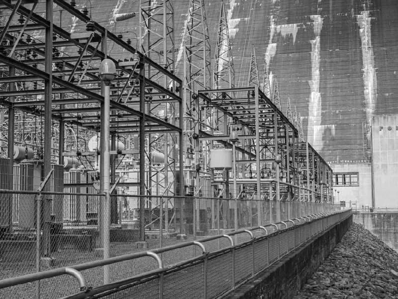 Стоимость природного газа в Европе превысила отметку в 700 долларов