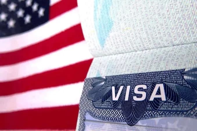 Новая визовая политика США: ужесточение правил въезда для иностранных граждан