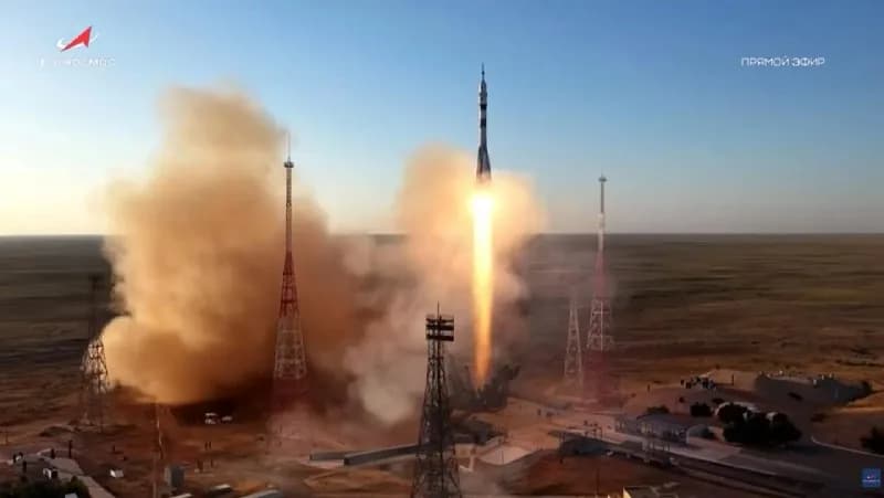 Новая экспедиция к МКС: международный экипаж отправился на орбиту