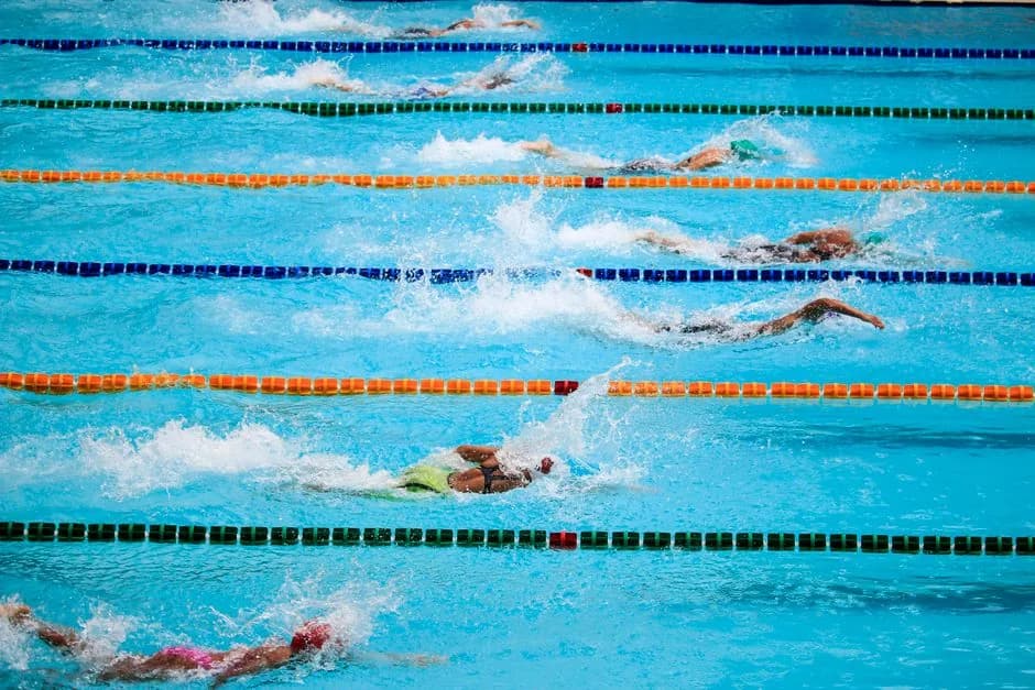 Российские пловцы установили мировой рекорд на юниорском чемпионате Европы