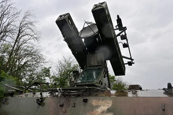 Силы ПВО отразили массированную атаку беспилотников на Москву