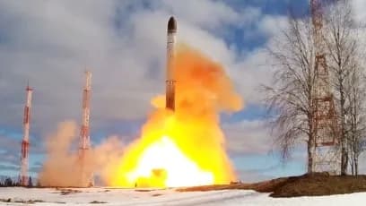 Китай провел испытательный пуск межконтинентальной баллистической ракеты