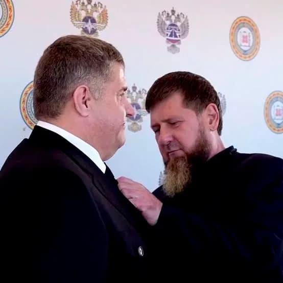 Глава Росавтодора Роман Новиков удостоен ордена Кадырова