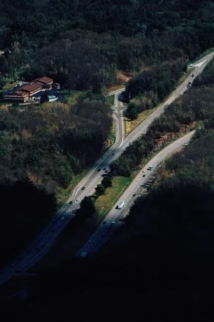 Движение автотранспорта по Крымскому мосту временно приостановлено