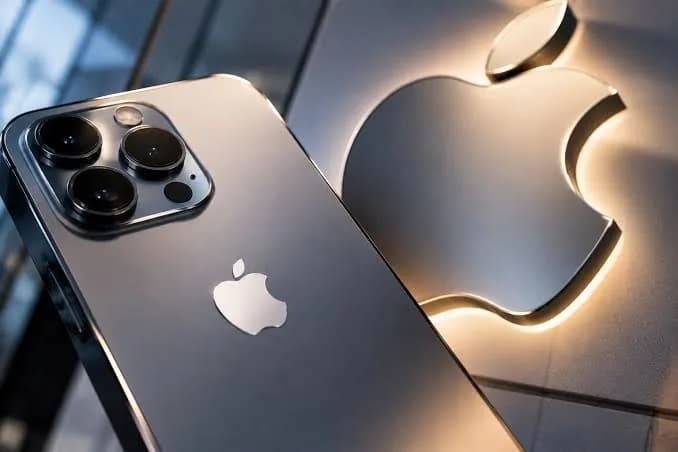 Apple обязали выплатить 5,7 млрд долларов за нарушение патентных прав в iPhone и Apple Watch