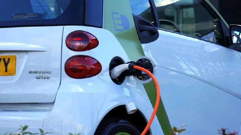 На российский рынок выходит автопроизводитель XPeng: связь с Volkswagen и перспективы электрокаров
