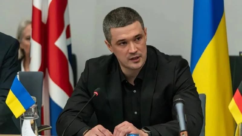Михаил Федоров покидает пост главы оборонного ведомства Украины