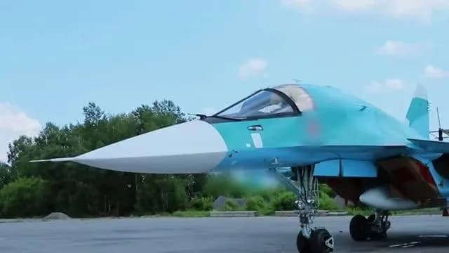 ОАК передала Министерству обороны новую партию истребителей Су-30СМ2 и Су-34