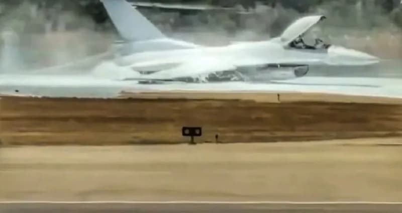 Аварийная посадка истребителя F-16 на острове Закинф: детали инцидента
