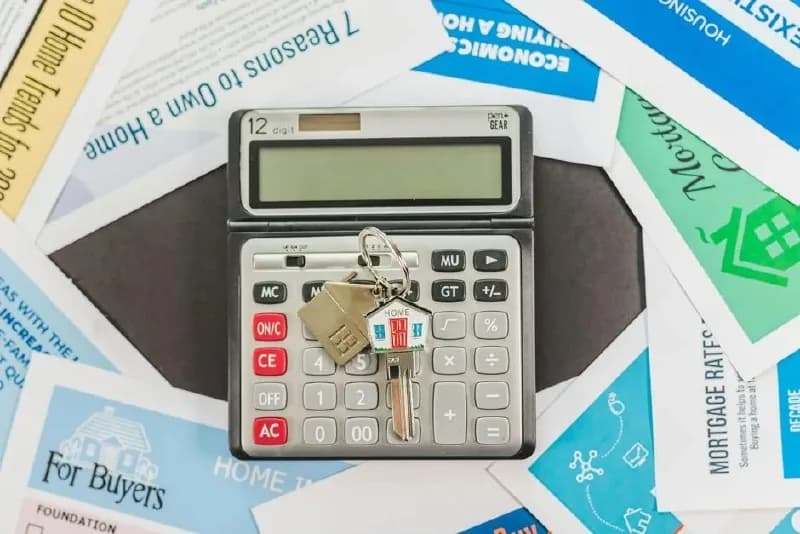 Досрочное погашение ипотеки: уменьшить платёж или сократить срок?