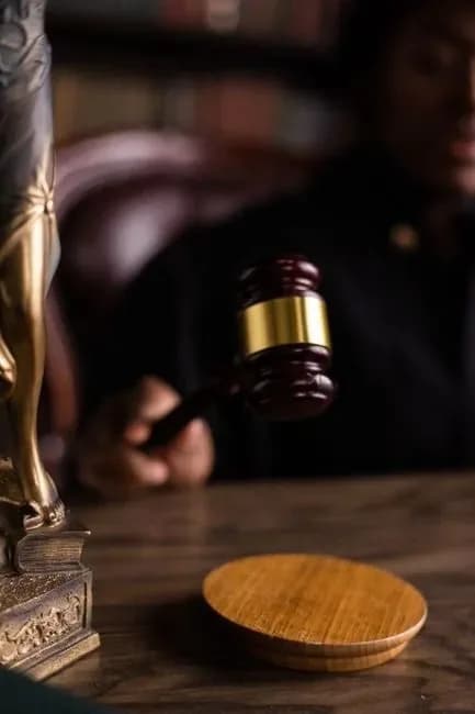 Король Великобритании Карл III посмертно помиловал Рут Эллис