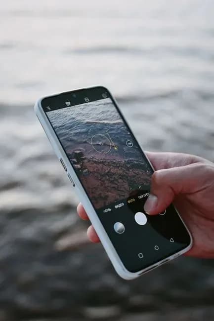 Google открывает Play Маркет для сторонних магазинов приложений
