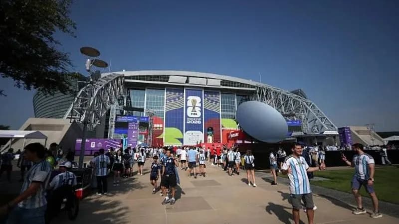 ФБР перехватило более 300 дронов у стадионов ЧМ-2026 в США