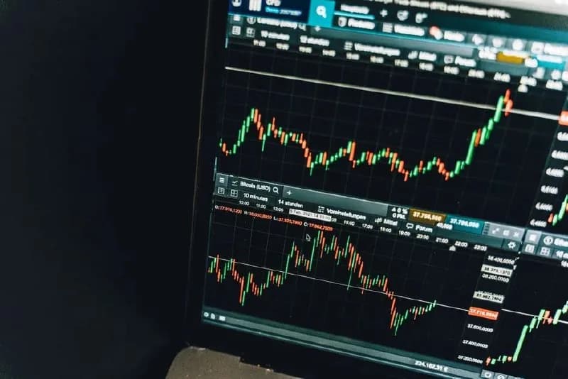 Московская биржа добавляет новые фьючерсы на иностранные инвестиционные фонды
