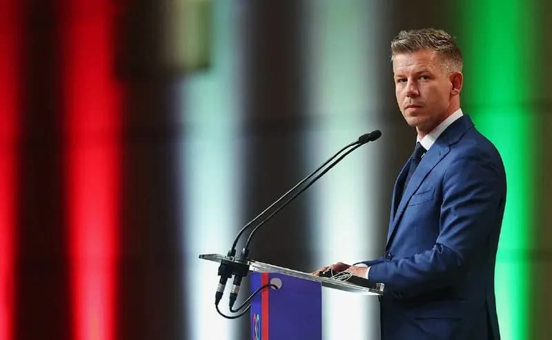 Петер Мадьяр выдвинул ультиматум президенту Венгрии по вопросу отставки