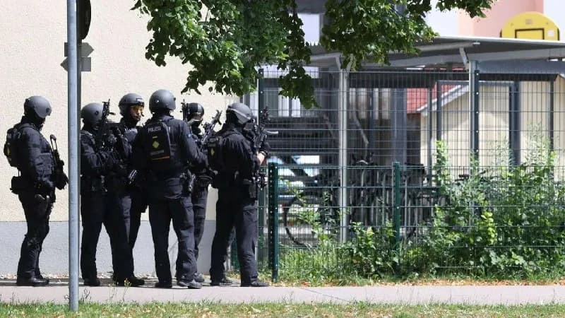 Инцидент с применением холодного оружия произошел у гимназии в баварском Шонгау