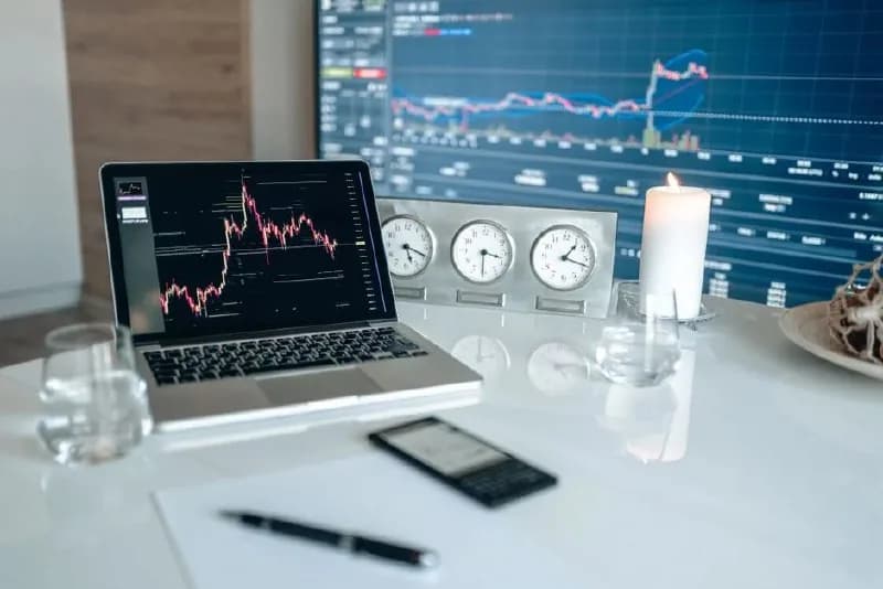 Ключевая ставка и лимиты на продажу бензина: что ожидает рынок