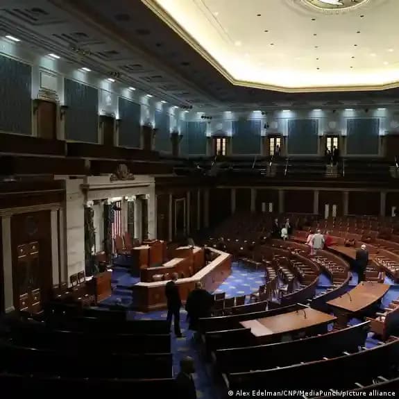 Палата представителей США готовит голосование по новому пакету санкций против России